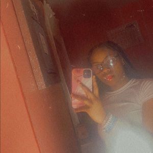 Meet your Posher, Luh